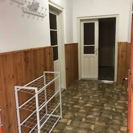 ゲストハウス Norbi Apartman